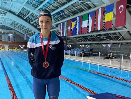 Odličen nastop Fužinarjevih plavalcev  (2)